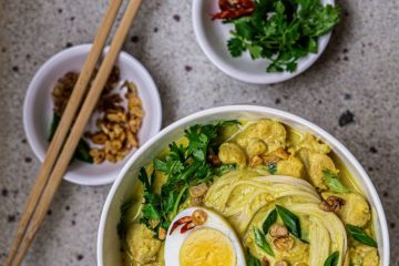 Image of Burmese Khow Suey (Curried Noodle Soup)