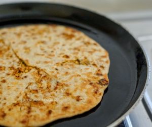 Keema Paratha Step Picture - Fry till both sides are golden brown